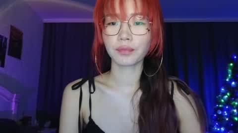 EveEva online show from December 2024 11:33:01 AM