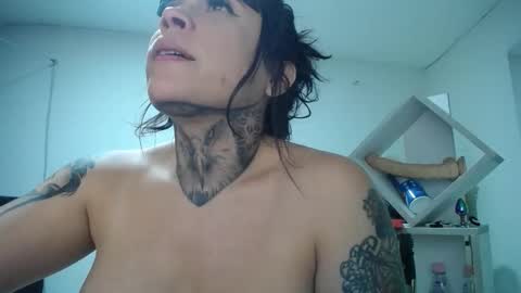  Exa help me position myself with your thumb up thanks  online show from December 2025 02:16:01 AM