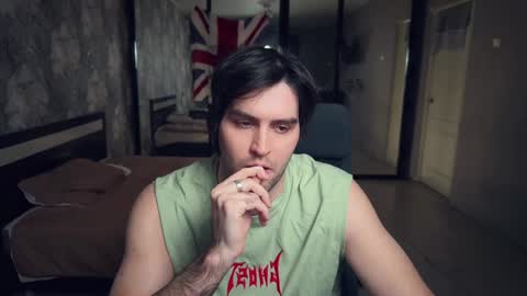 Keanu online show from December 2024 03:39:01 PM