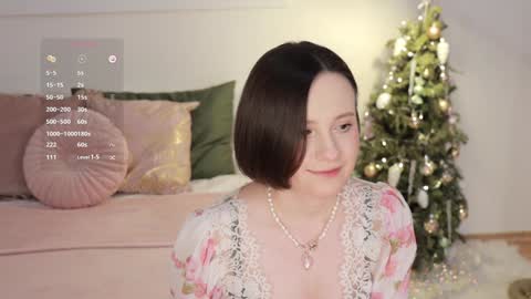 Essie  online show from January 2025 12:33:01 AM