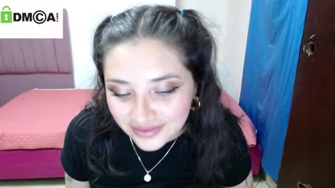 Snapshot of _fenix chatting on April 2026 12:19:02 AM Y online show from April 2026 12:19:02 AM
