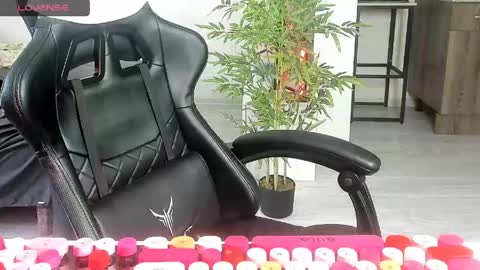 Alis online show from June 2026 04:24:01 AM