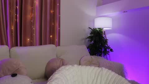 Goldy Grace online show from December 2024 11:16:01 AM