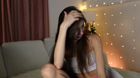 Goldy Grace online show from December 2024 11:28:01 AM