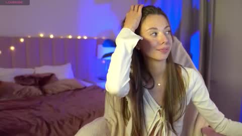 Goldy Grace online show from September 2025 11:33:01 AM