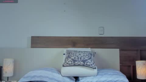  fullmoon online show from November 2025 08:02:02 PM