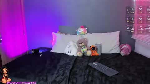 Snapshot of _funny_room_ chatting on July 2026 02:04:01 PM Laura Juan online show from July 2026 02:04:01 PM