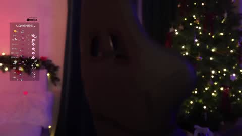 Snapshot of _gardenofeden_ chatting on December 2024 02:27:02 AM gardenofeden online show from December 2024 02:27:02 AM