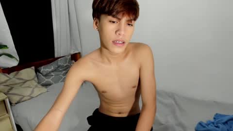 _gelo69_ online show from July 2026 05:16:01 PM