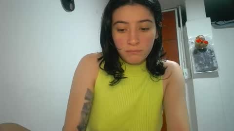 Snapshot of _genesid_dixton chatting on January 2026 04:04:01 AM Mia-foster online show from January 2026 04:04:01 AM