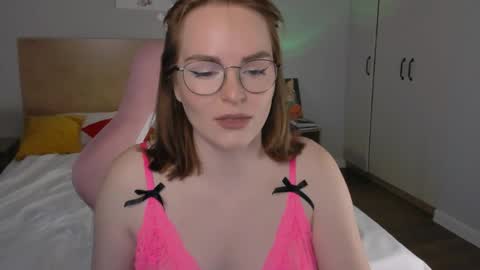 Snapshot of _gingermean_ chatting on May 2026 01:29:02 PM GingerMean online show from May 2026 01:29:02 PM