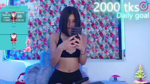 Gwen online show from December 2024 04:38:02 AM