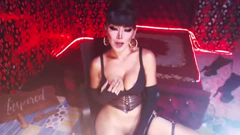 Snapshot of _hailyourqueenx chatting on December 2024 04:18:01 PM GoDDess Chloe online show from December 2024 04:18:01 PM