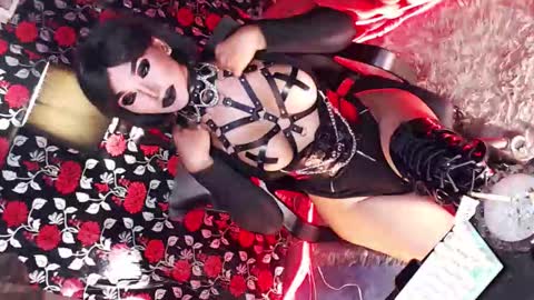 Snapshot of _hailyourqueenx chatting on February 2026 12:47:02 AM GoDDess Chloe online show from February 2026 12:47:02 AM