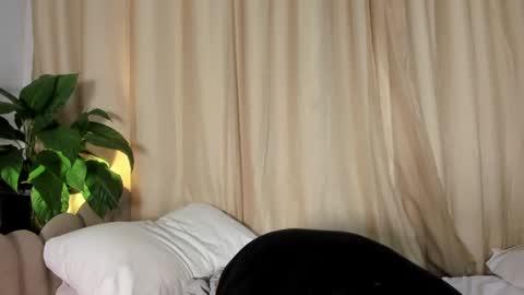 Hanna johnson online show from September 2025 03:08:02 AM