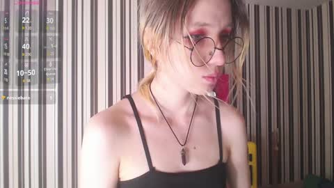 Snapshot of _hanna_moon_ chatting on December 2024 09:19:02 AM Hannaolotl online show from December 2024 09:19:02 AM