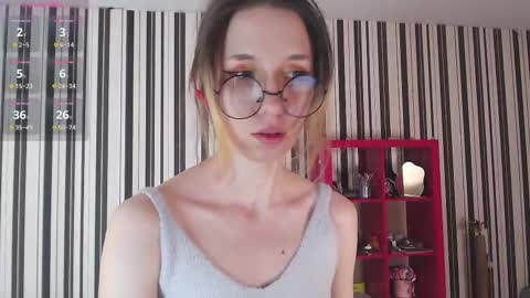 Snapshot of _hanna_moon_ chatting on March 2025 07:05:02 AM Hannaolotl online show from March 2025 07:05:02 AM