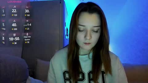 _hey_scarlett_ online show from December 2024 12:43:02 PM