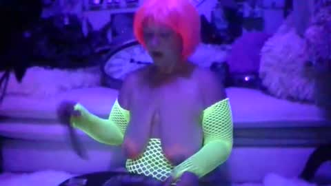 Snapshot of _hitgirly_ chatting on March 2026 05:35:02 AM _hitgirly_ online show from March 2026 05:35:02 AM