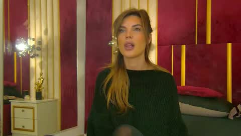 Snapshot of _hot_neighbour chatting on December 2025 04:31:02 AM _hot_neighbour online show from December 2025 04:31:02 AM