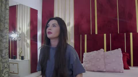 _hot_neighbour online show from May 2026 03:34:02 AM