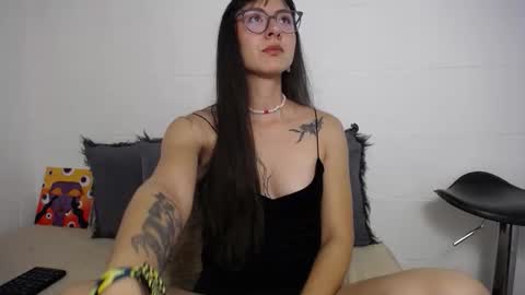 _ir1s_ online show from November 2025 10:59:02 PM