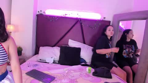 Snapshot of _isabella_2 chatting on December 2024 12:56:02 PM Isa online show from December 2024 12:56:02 PM