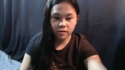 Snapshot of _ishi chatting on February 2026 05:01:01 AM Ishi online show from February 2026 05:01:01 AM