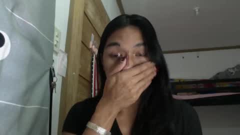 Snapshot of _iwantyourx chatting on September 2025 07:52:02 AM KIA online show from September 2025 07:52:02 AM