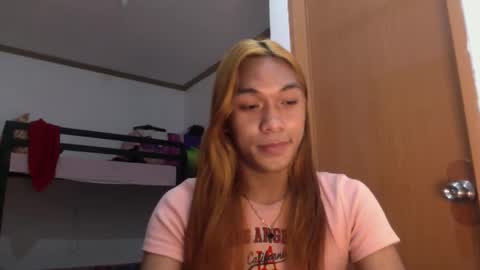 Snapshot of _iwantyourx chatting on October 2025 10:10:01 PM KIA online show from October 2025 10:10:01 PM