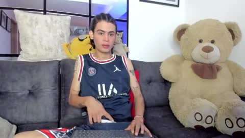 Snapshot of _jaay77 chatting on January 2025 04:08:02 PM Jay online show from January 2025 04:08:02 PM