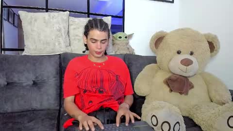 Snapshot of _jaay77 chatting on January 2025 06:02:02 AM Jay online show from January 2025 06:02:02 AM