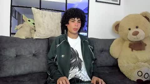 Snapshot of _jaay77 chatting on January 2025 05:19:01 PM Jay online show from January 2025 05:19:01 PM