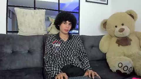 Snapshot of _jaay77 chatting on January 2025 05:37:02 AM Jay online show from January 2025 05:37:02 AM