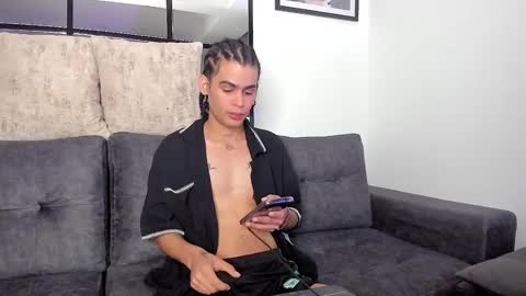 Snapshot of _jaay77 chatting on January 2025 11:56:01 PM Jay online show from January 2025 11:56:01 PM