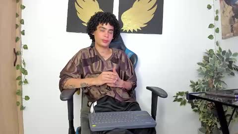 Snapshot of _jaay77 chatting on February 2025 01:12:02 AM Jay online show from February 2025 01:12:02 AM