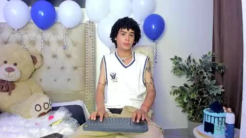 Snapshot of _jaay77 chatting on February 2025 01:46:02 AM Jay online show from February 2025 01:46:02 AM