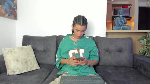 Snapshot of _jaay77 chatting on February 2025 06:13:02 PM Jay online show from February 2025 06:13:02 PM