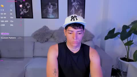 Snapshot of _jacobmiller__ chatting on February 2025 05:20:02 AM J A C O B online show from February 2025 05:20:02 AM