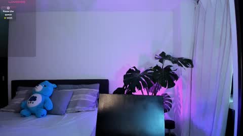 Snapshot of _jacobmiller__ chatting on September 2025 03:37:01 PM J A C O B online show from September 2025 03:37:01 PM