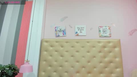 Snapshot of _jade_01 chatting on October 2025 12:27:01 PM J A D E online show from October 2025 12:27:01 PM