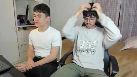 Snapshot of _jamesboy chatting on October 2025 10:31:01 PM James online show from October 2025 10:31:01 PM