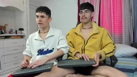 Snapshot of _jamesboy chatting on December 2025 05:29:01 PM James online show from December 2025 05:29:01 PM