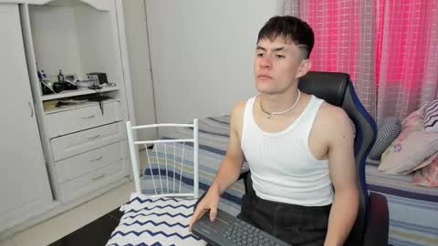 Snapshot of _jamesboy chatting on January 2026 04:22:02 PM James online show from January 2026 04:22:02 PM