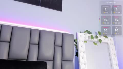 Jasmine online show from October 2025 08:18:02 PM