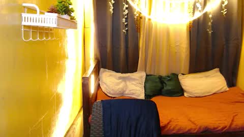 _jazzysweetheart_ online show from February 2026 02:45:01 AM