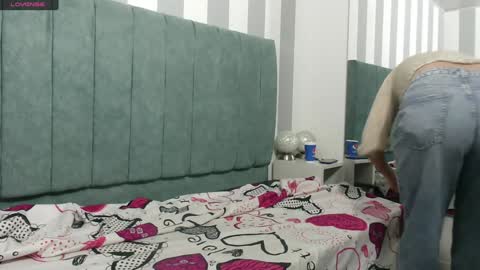 Snapshot of _jeessy chatting on January 2025 02:20:02 AM _jeessy online show from January 2025 02:20:02 AM