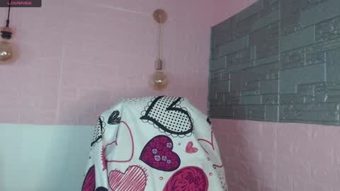 Snapshot of _jeessy chatting on January 2025 05:52:02 AM _jeessy online show from January 2025 05:52:02 AM