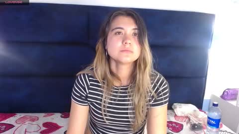 Snapshot of _jeessy chatting on February 2025 06:00:01 AM _jeessy online show from February 2025 06:00:01 AM