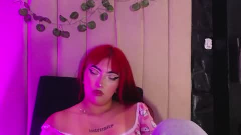 Mia online show from January 2025 04:00:02 PM